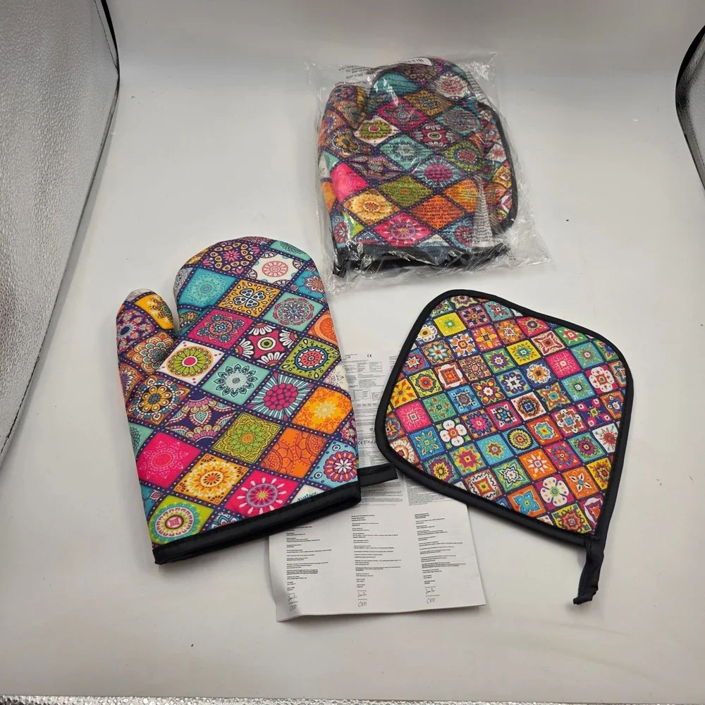 Mandala Patchwork Oven Mitt and Pot Holder Set 3 Piece Colorful Boho Kitchen L4